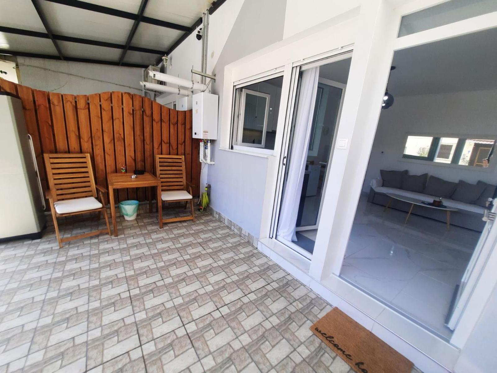 Apartment House B Diavata,