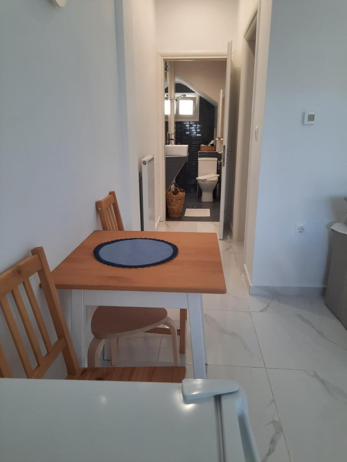 Apartment House B Diavata, *