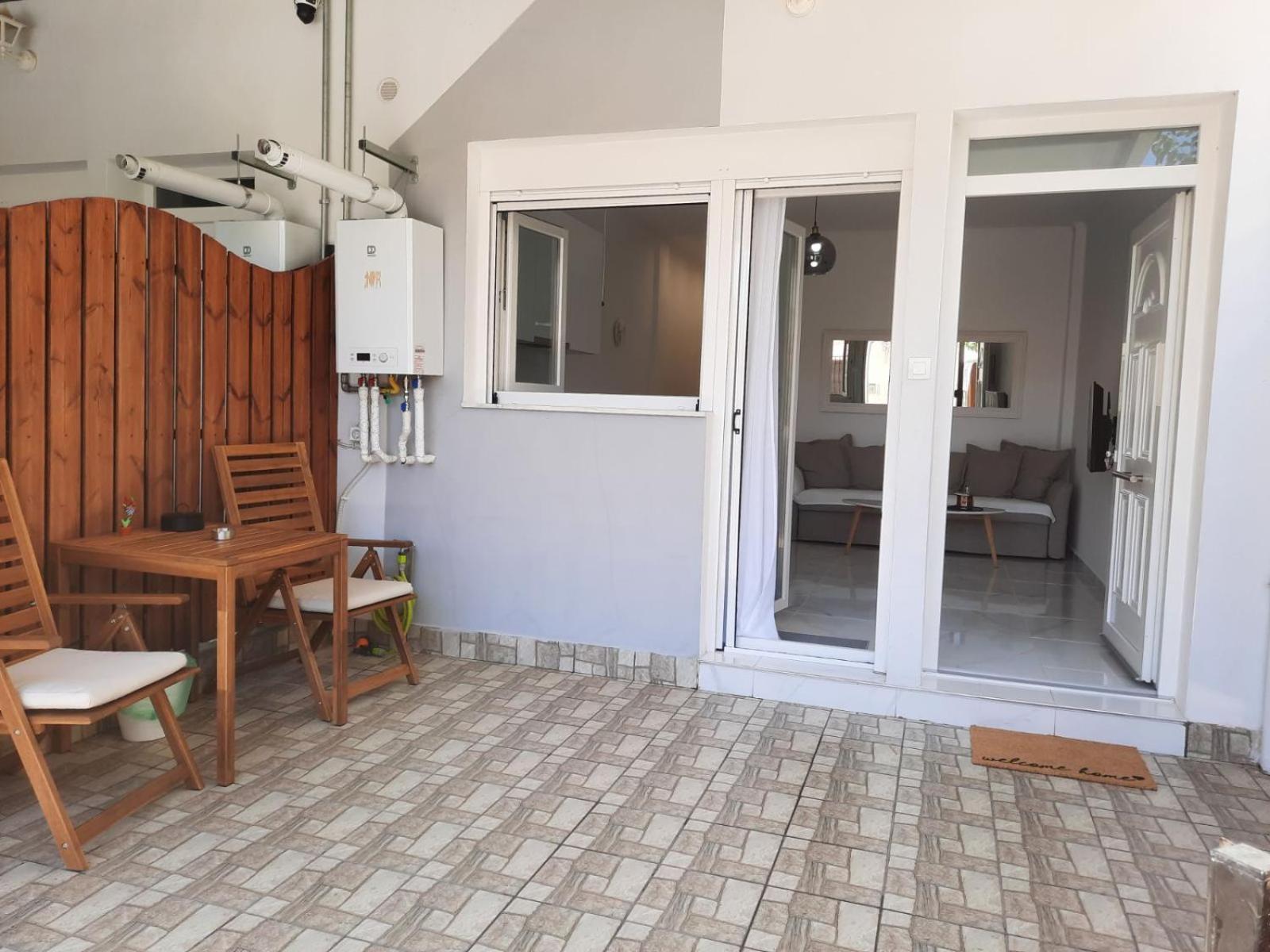 Apartment House B Diavata, Thessaloniki