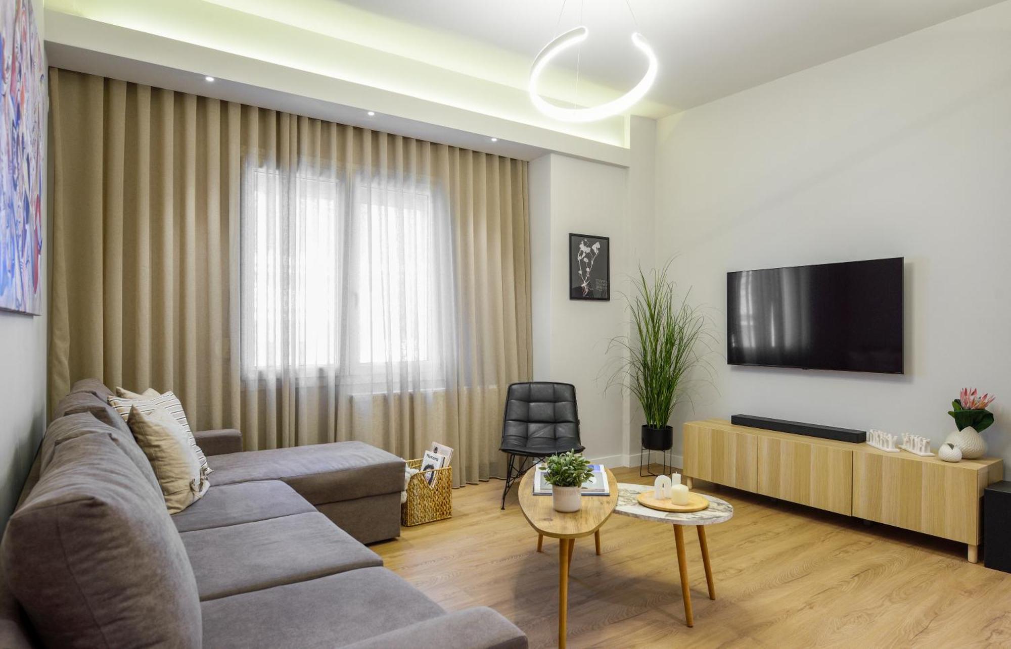 Elysium Retreat Next To White Tower & Helexpo *