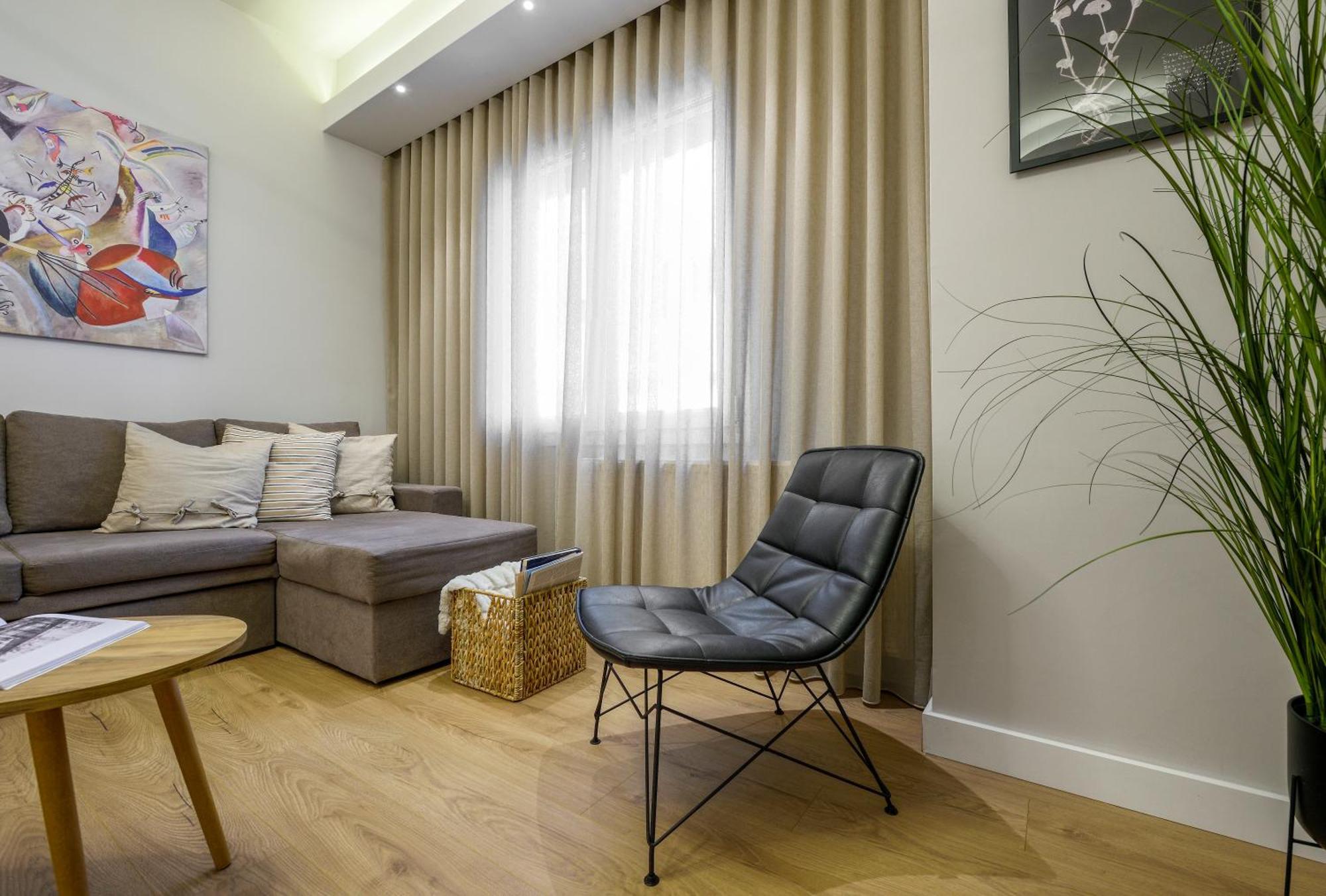 Elysium Retreat Next To White Tower & Helexpo Apartment *