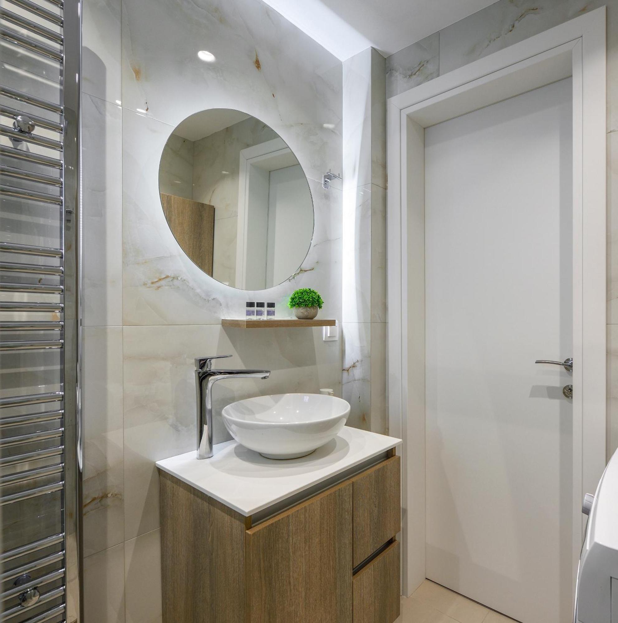 Apartment Elysium Retreat Next To White Tower & Helexpo *