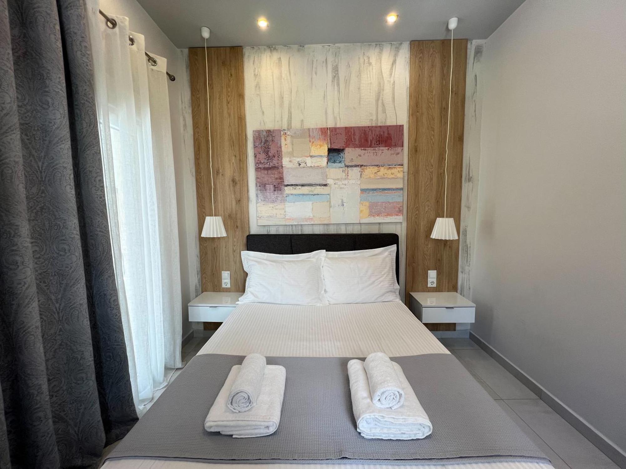 P Deluxe 7 *