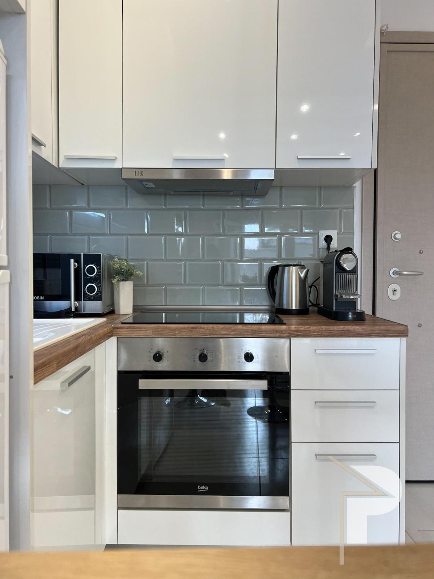 P Deluxe 7 Apartment