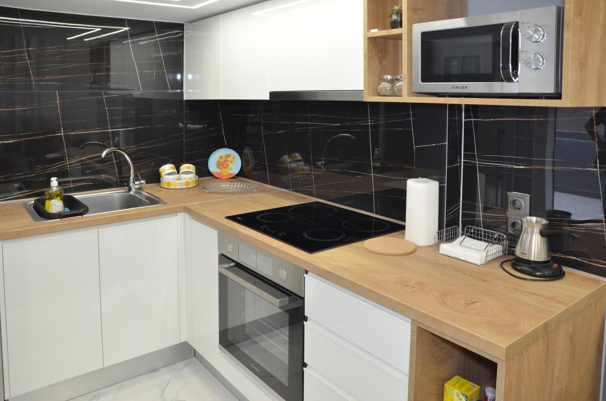 Elpida Apartment