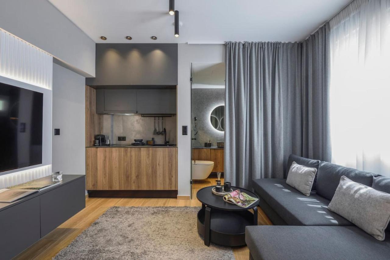 Appartement Aristotelian Virtues - Enkrateia *