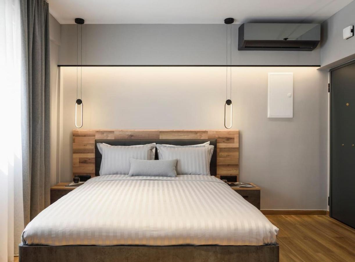 Appartement Aristotelian Virtues - Enkrateia