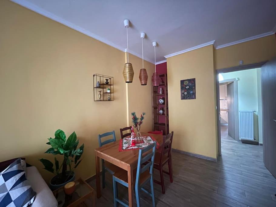 Apartment Elpiriana's Modern House In *