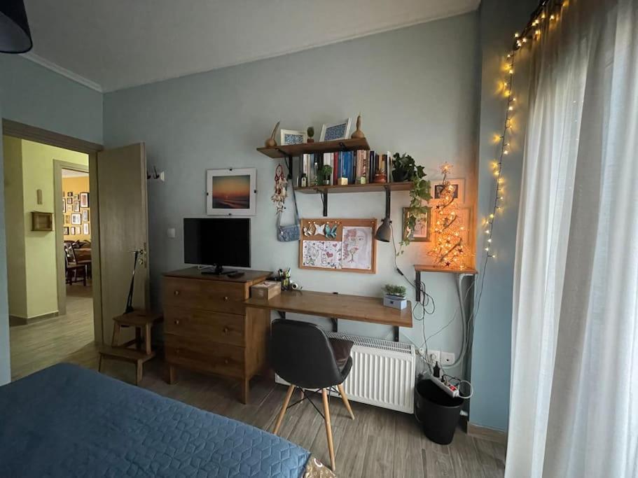Elpiriana's Modern House In Apartamento