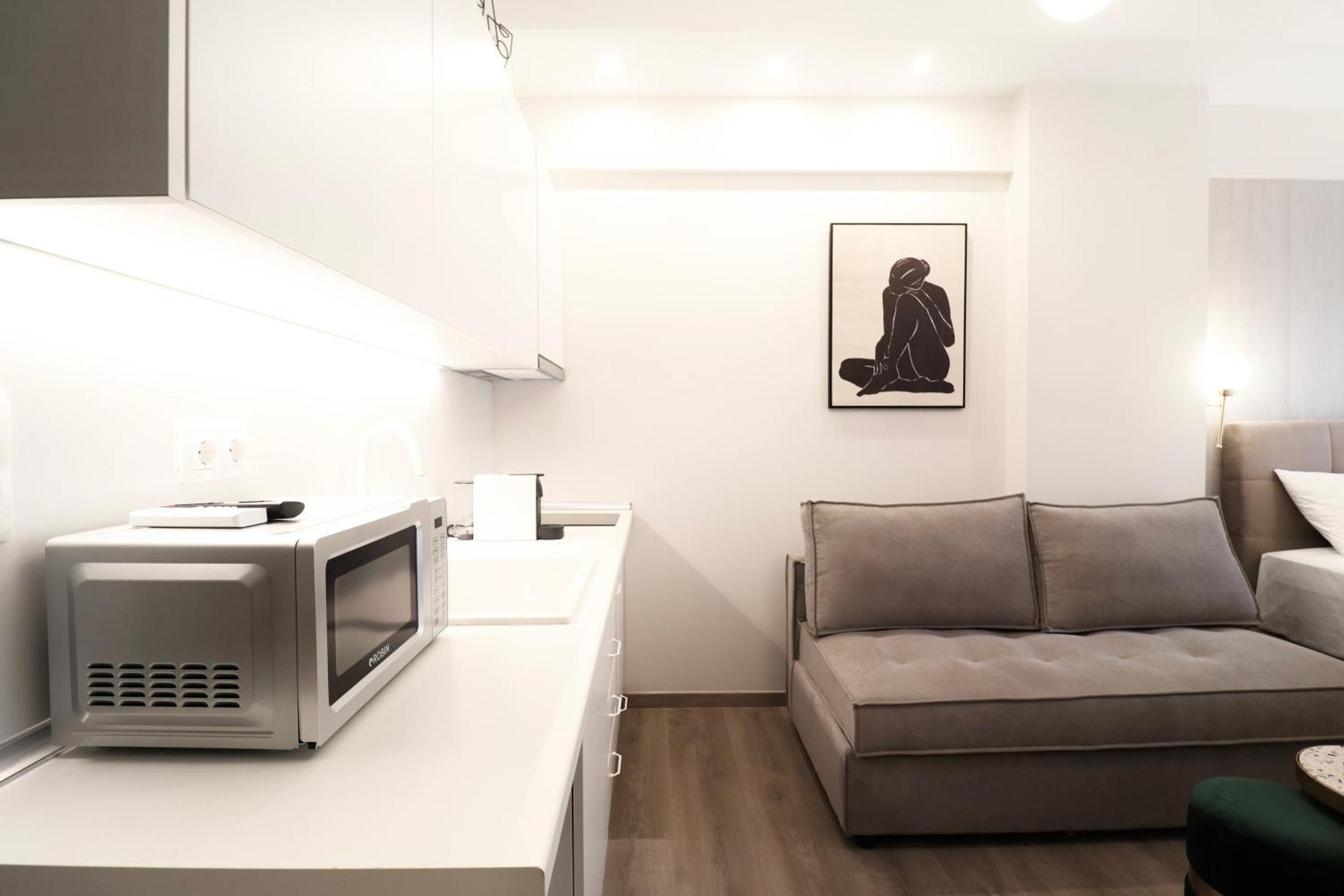 F & B Collection - Apartment *