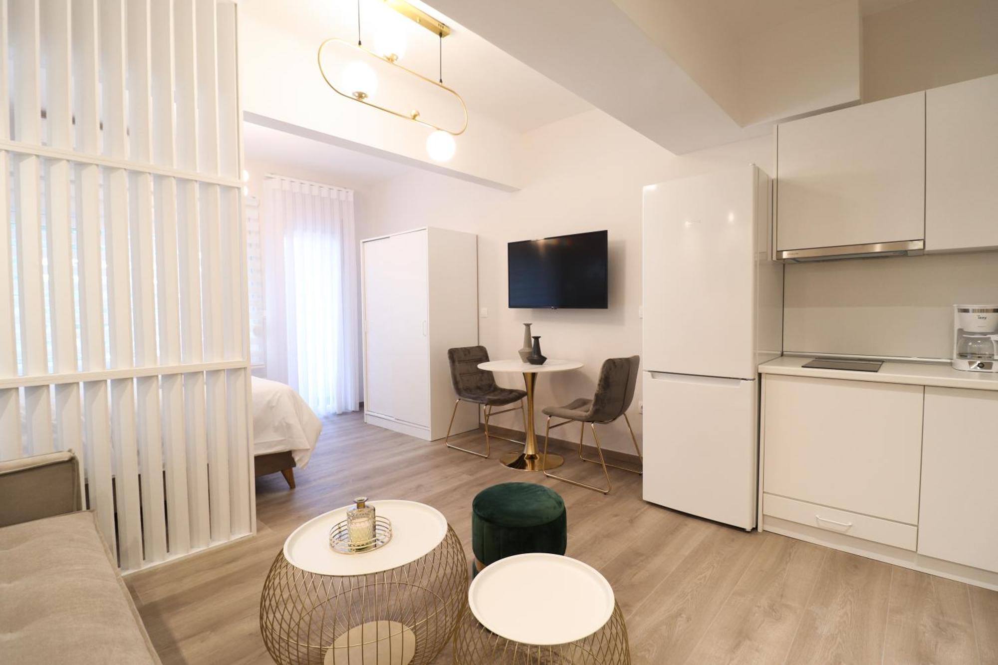 Apartment F & B Collection - *