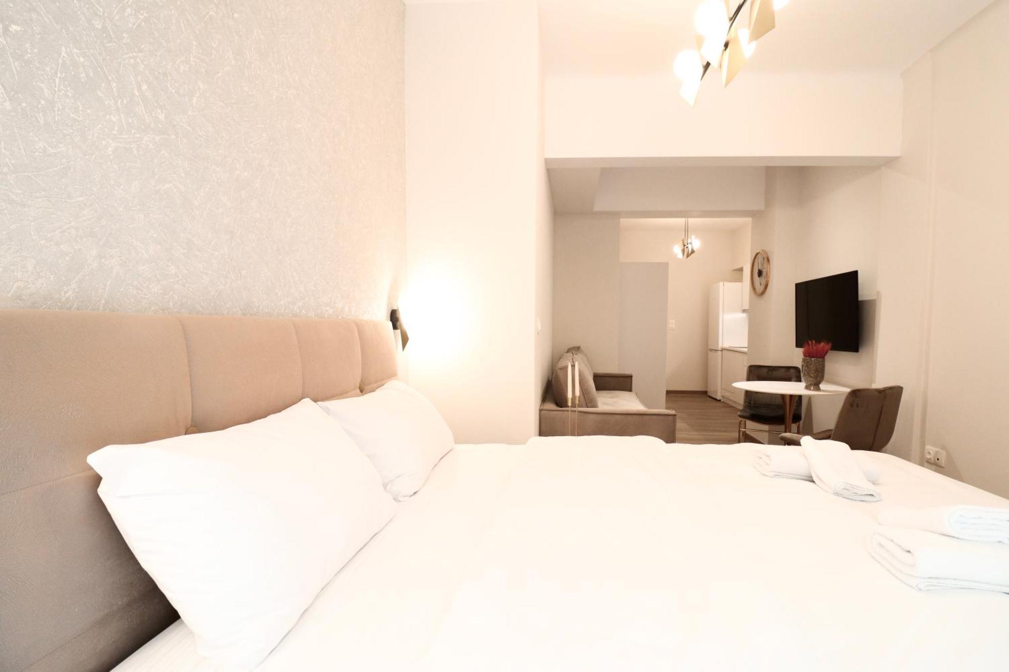 Apartment F & B Collection -