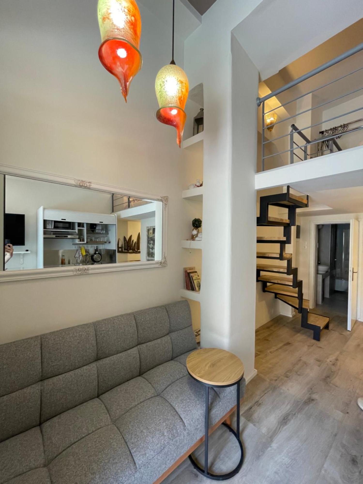 Elizabeth's Loft Apartment