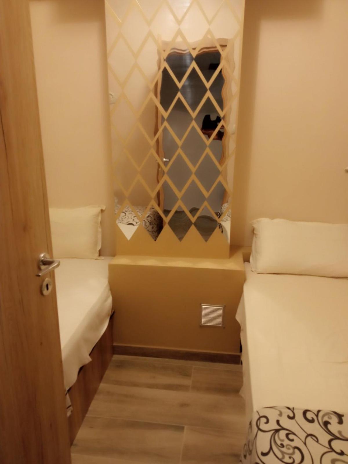 Polit Luxury Aprt 2 Bedrooms