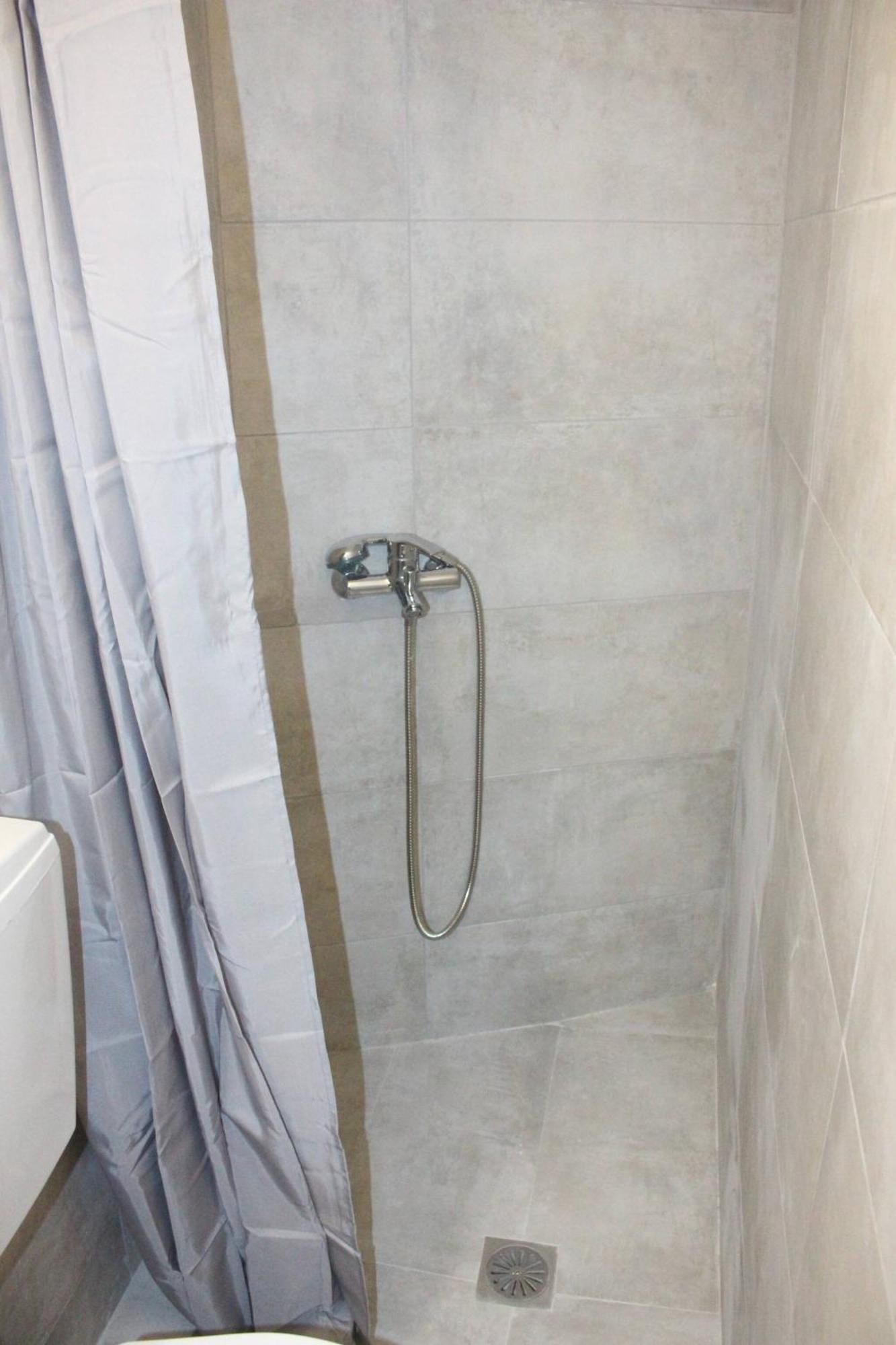 Amazing Studio Next To The Center 10 Mins Walk 123 *