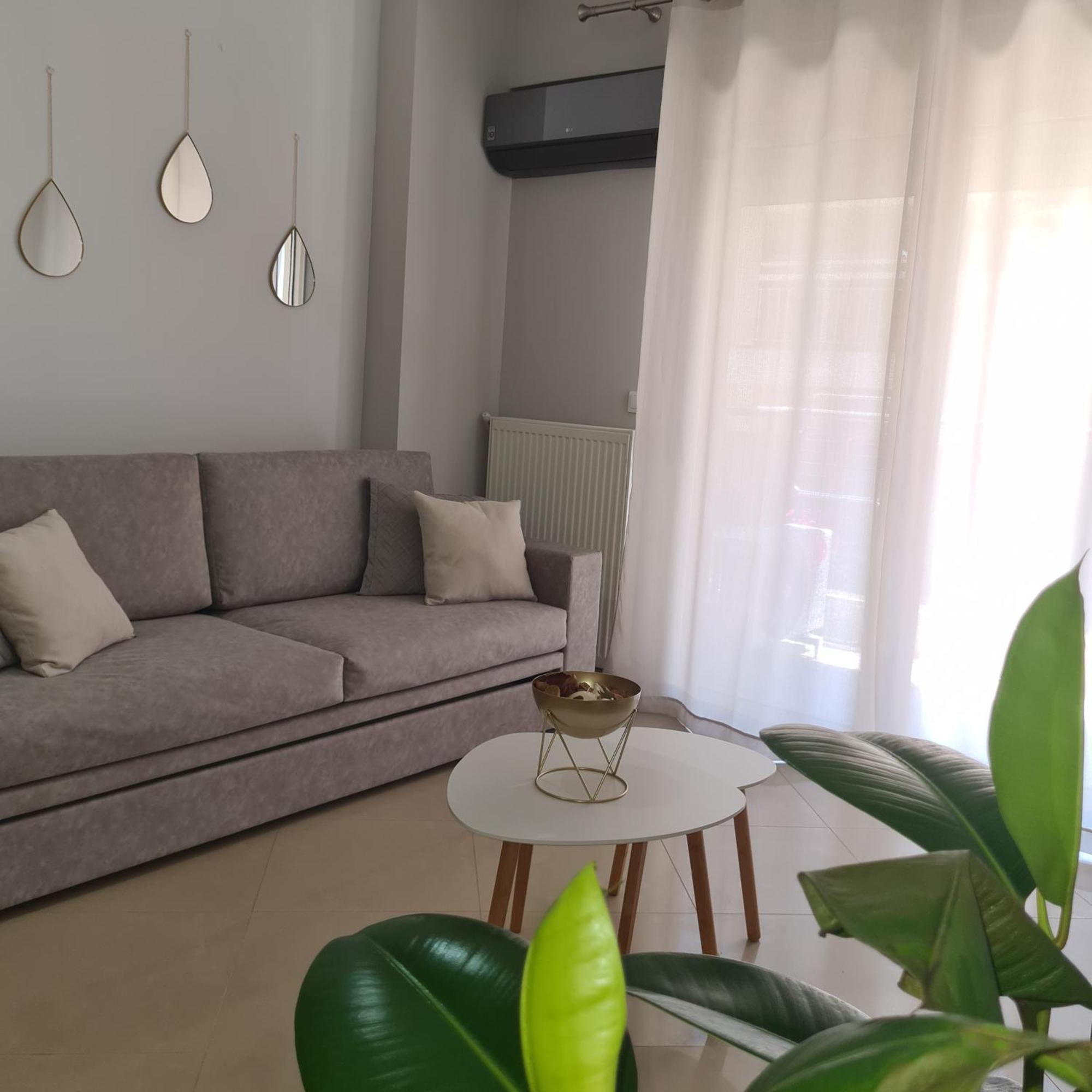 Cozy Gold Appartment#free Parking# * Tessalónica