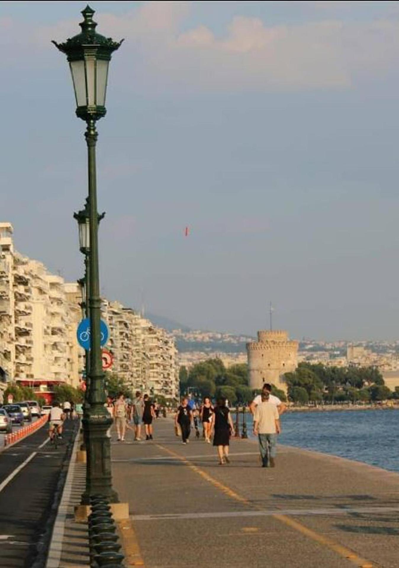 Budget - Heart Of * Thessaloniki