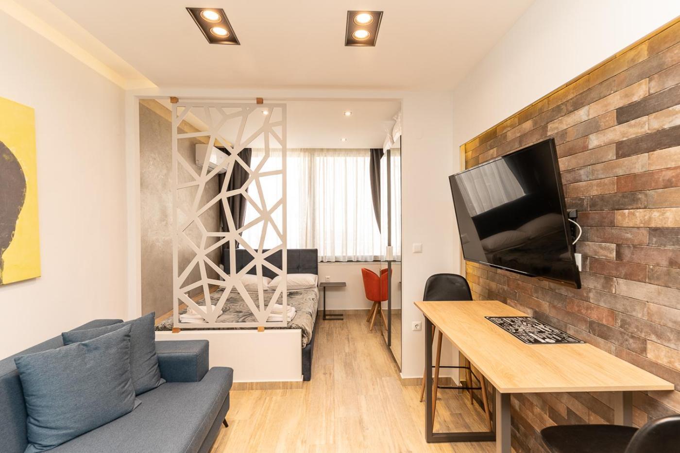 Delmare Val Apartment