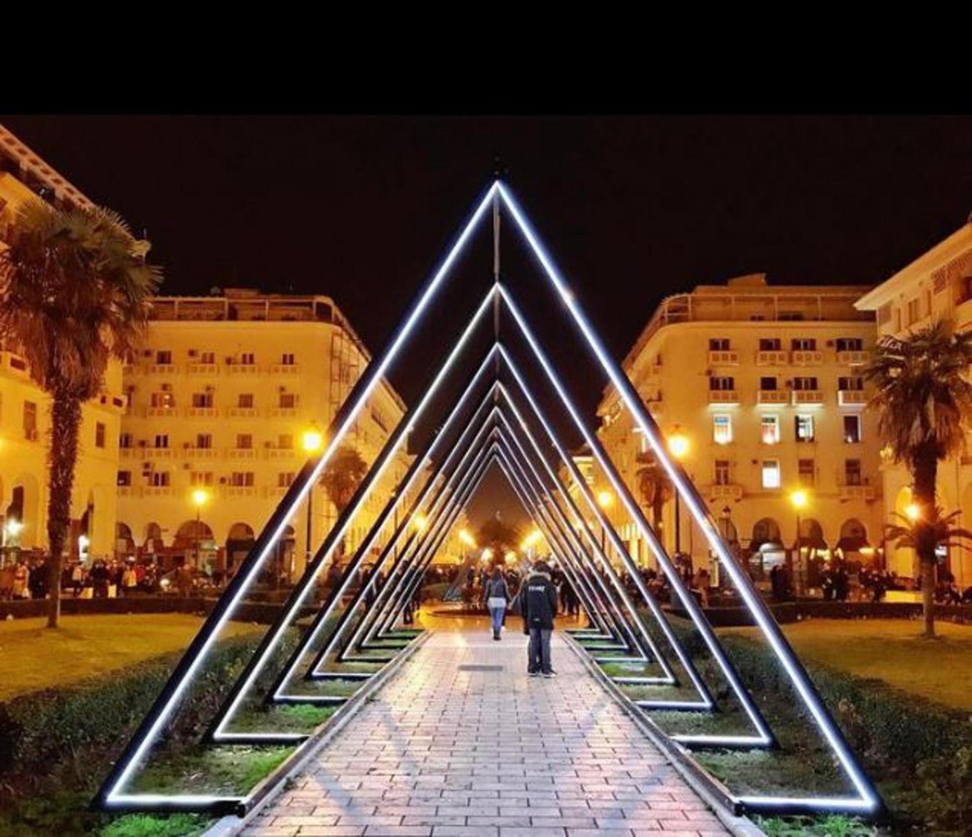 Beautiful 1-bedroom Next To Center Apartment Thessaloniki