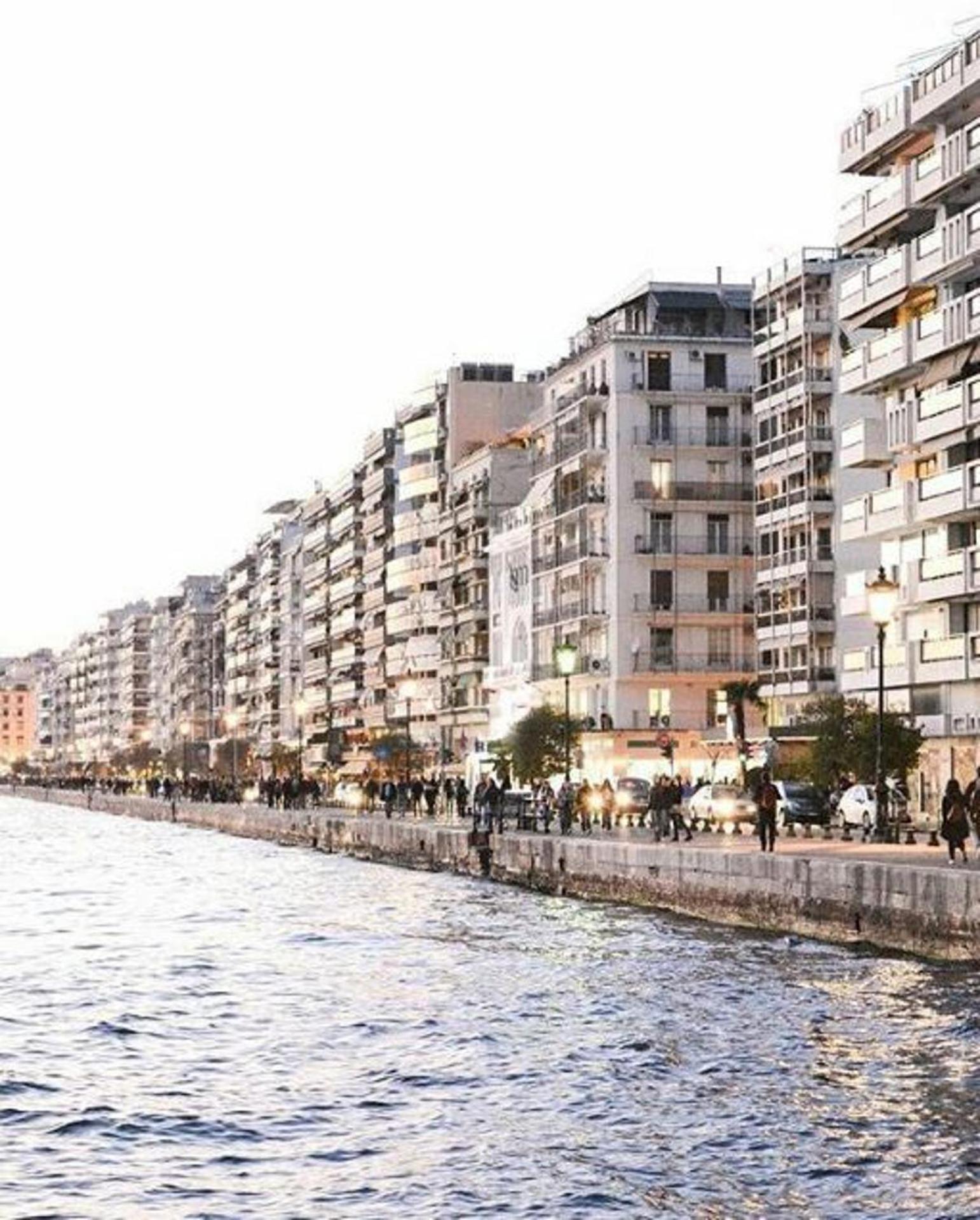 Apartment Beautiful 1-bedroom Next To Center Thessaloniki