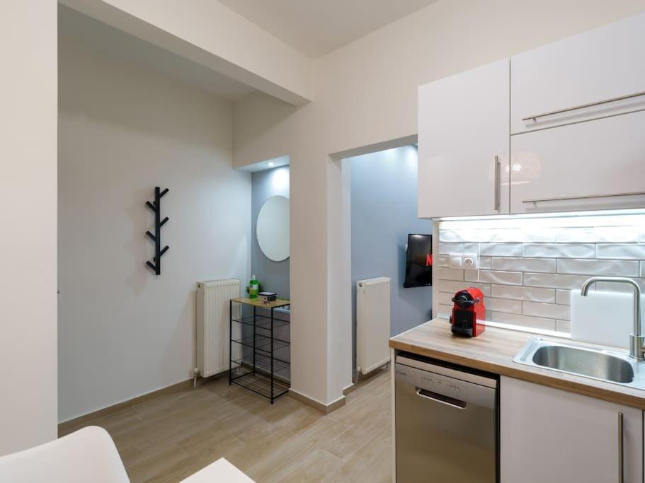 Luxmini 2bd Apt Near The Sea * Thessaloniki