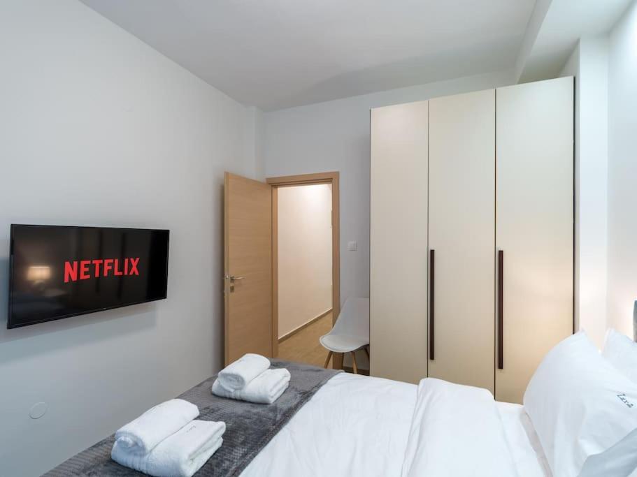 Apartment Luxmini 2bd Apt Near The Sea Thessaloniki