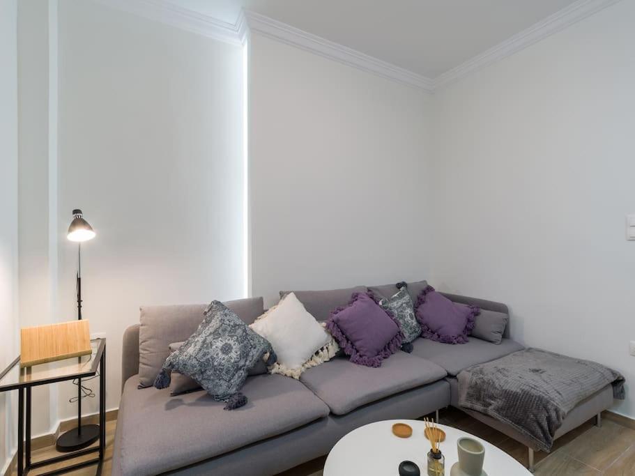 Apartment Luxmini 2bd Apt Near The Sea *