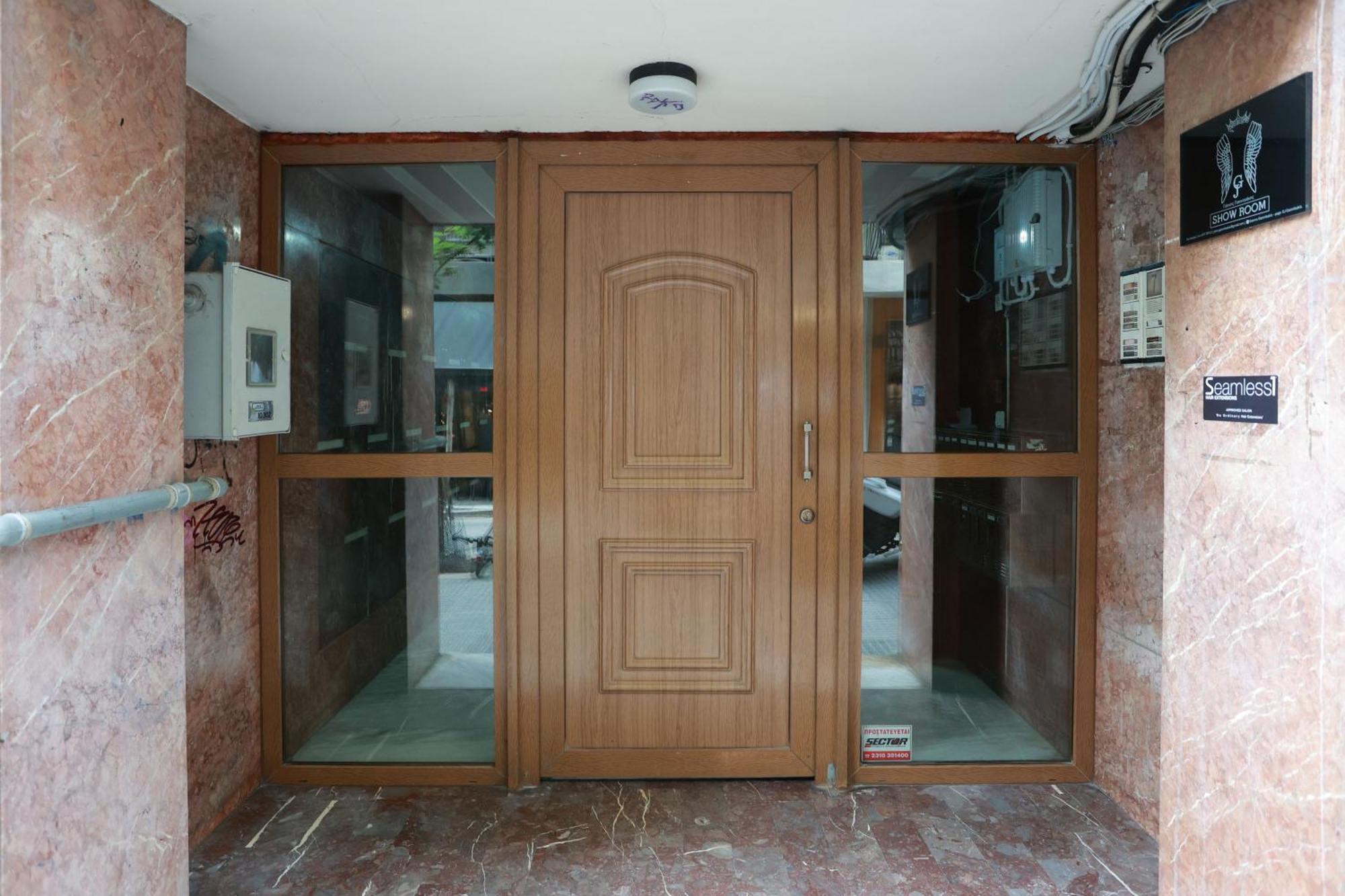 Orion White Tower Apartment