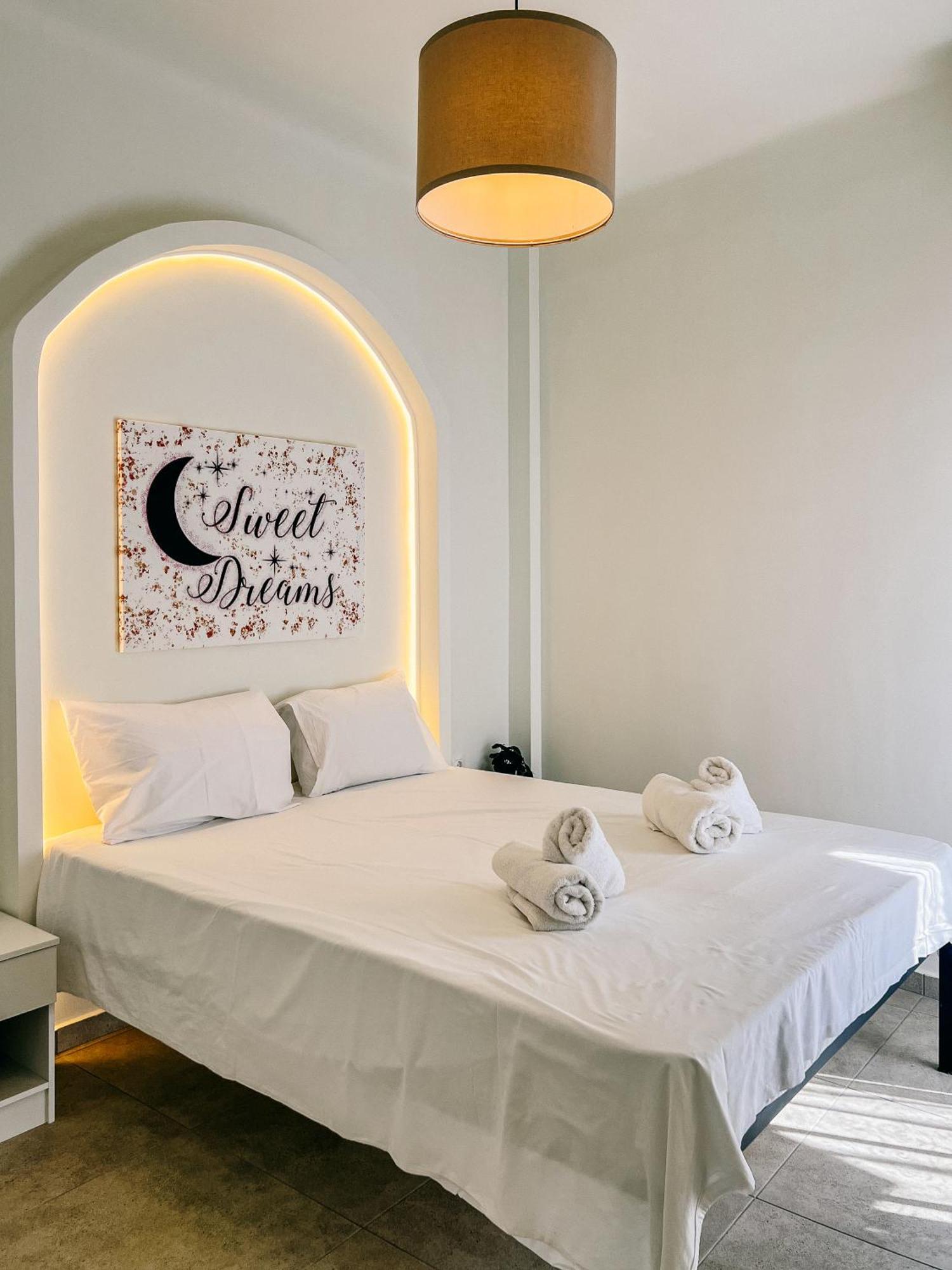 Homevision - Minimal, Quiet And Central Apartment Thessaloniki