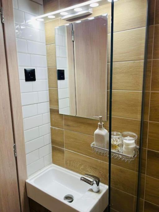 Luxury No4 In Ladadika Apartment Thessaloniki