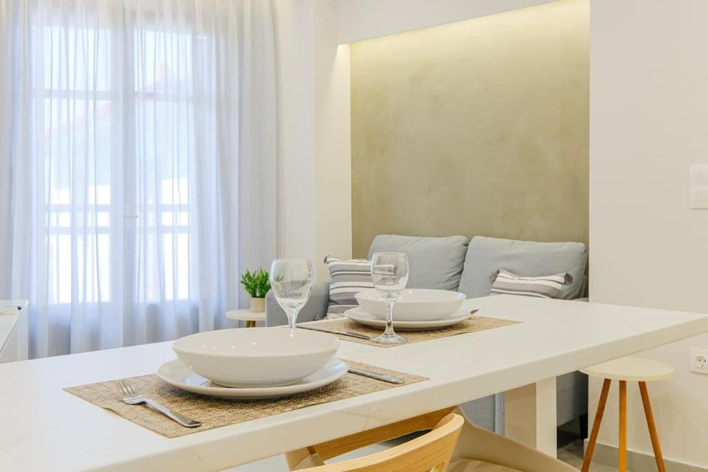 Apartamento Tsinari Comfort & Luxury Suite, Private Parking Tessalónica