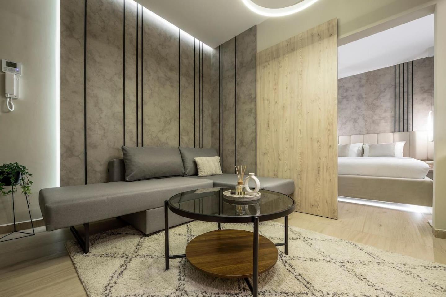 Aristotelian Virtues - Elpida Apartment Thessaloniki