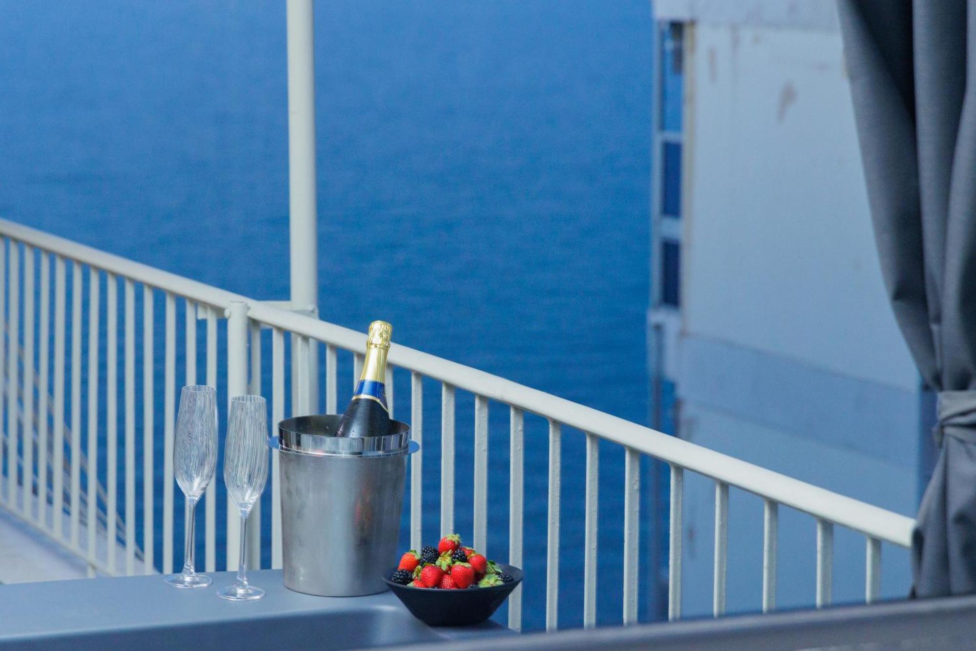 Chic Penthouse Apartment Thessaloniki