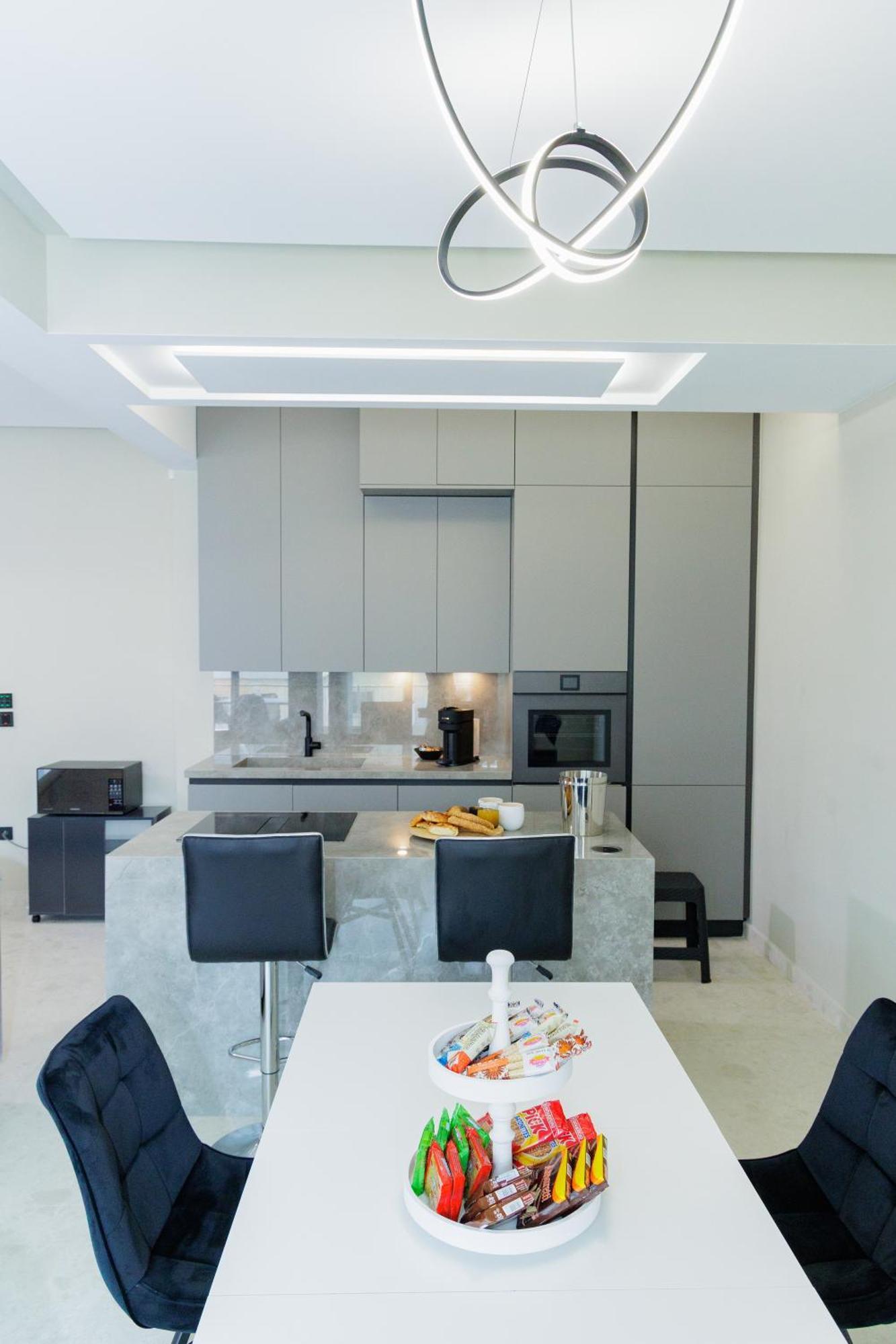 Chic Penthouse Apartment