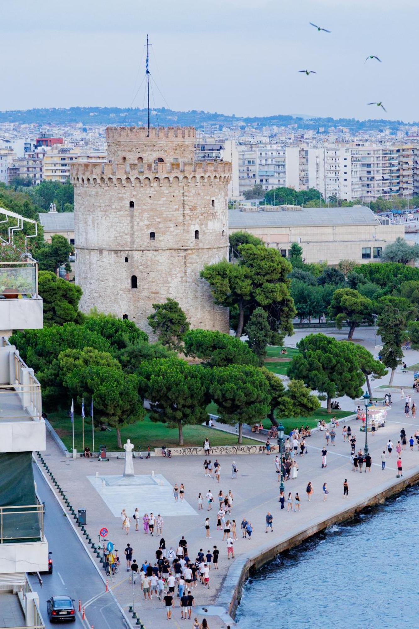 Chic Penthouse Apartment Thessaloniki