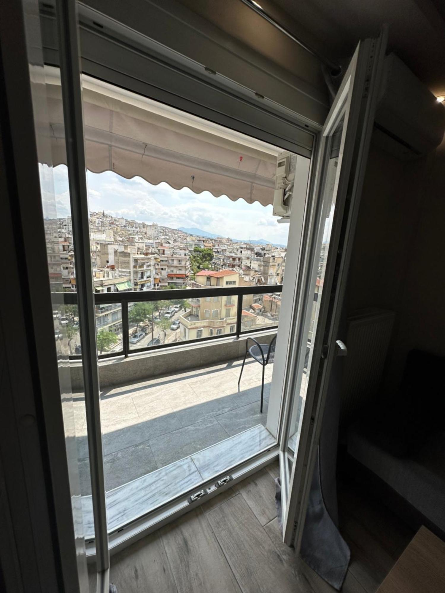 Minimalist W/ View Apartment Thessaloniki