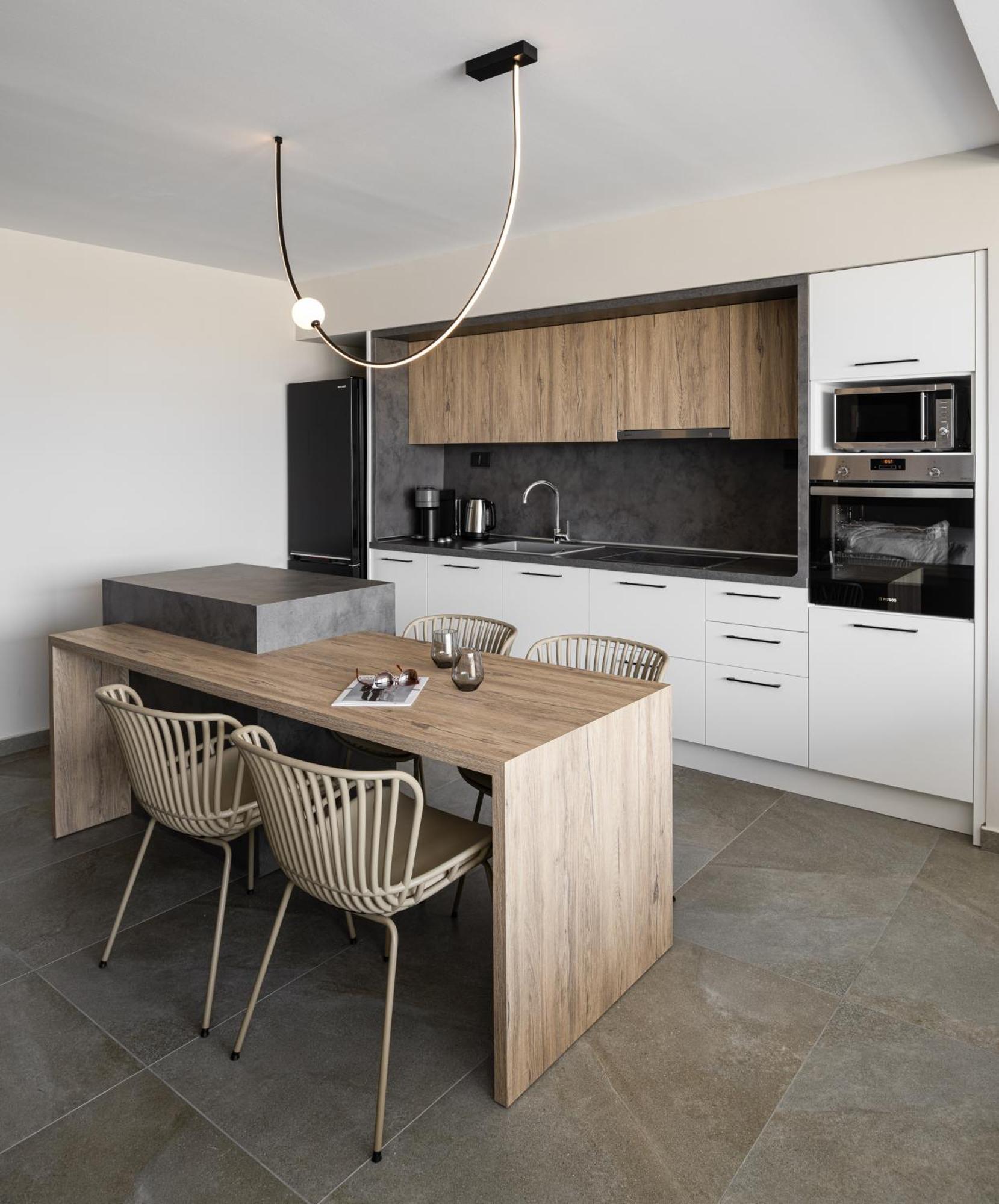 Apartment Az Premium Suite- 106 *