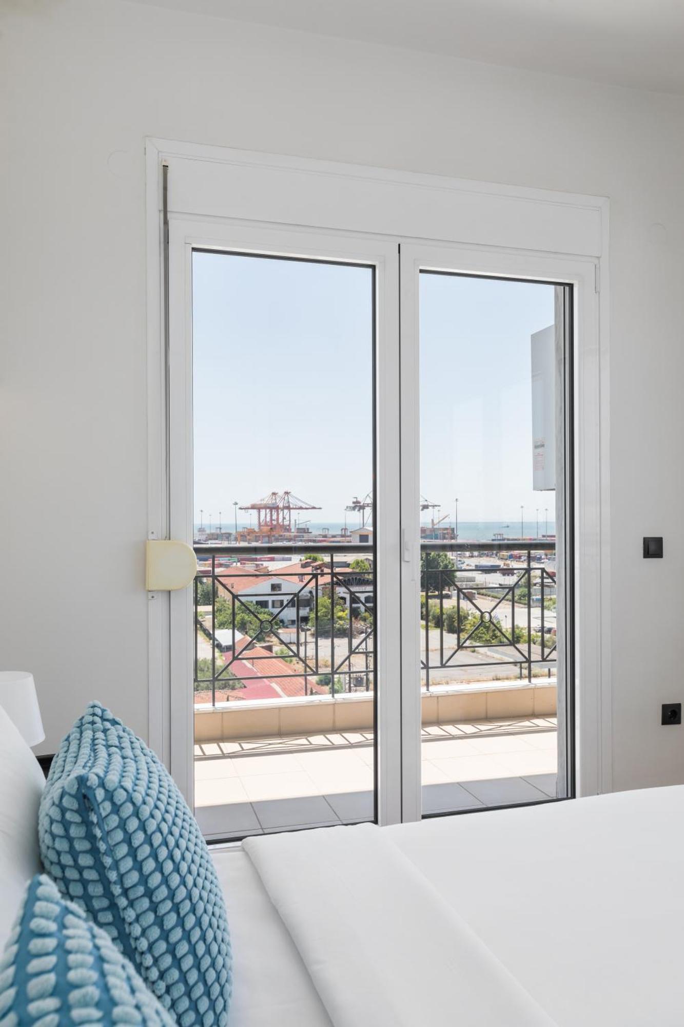 Apartment Celine By Halu!, Spacious Next To Business Hub *
