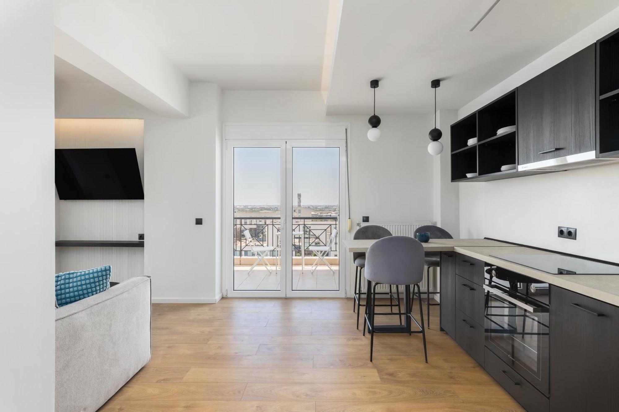 Celine By Halu!, Spacious Next To Business Hub *
