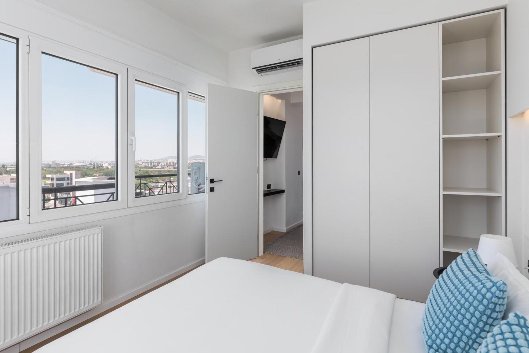Celine By Halu!, Spacious Next To Business Hub Apartment