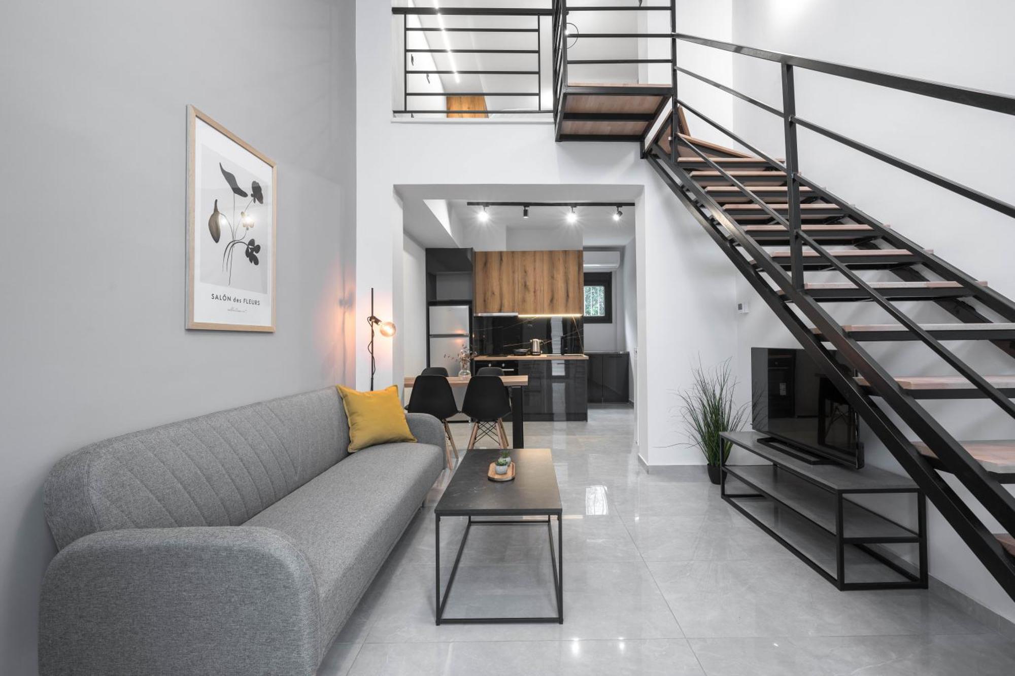 Apartment Railway Lofts