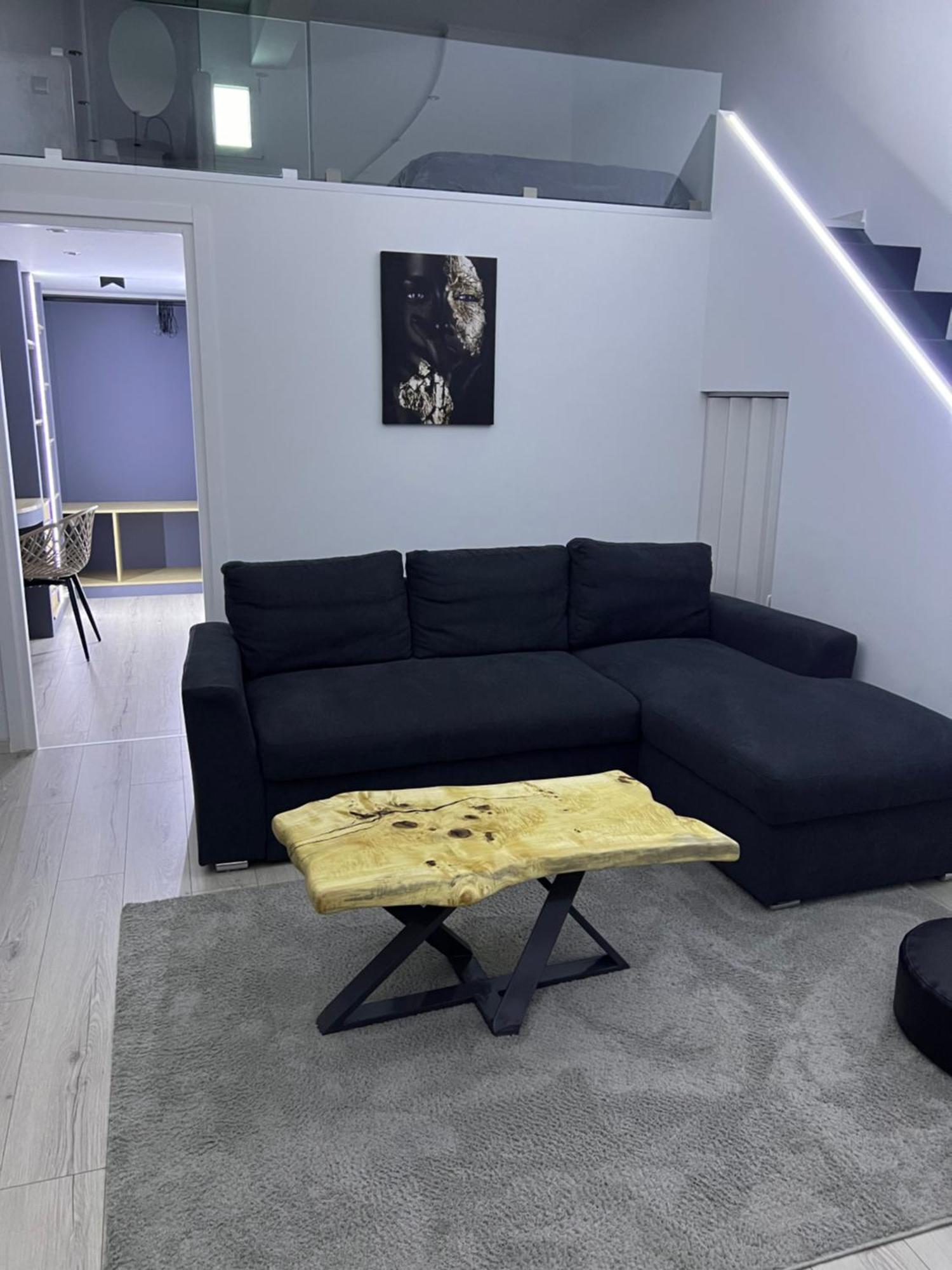 Raphael's Skg Apartment