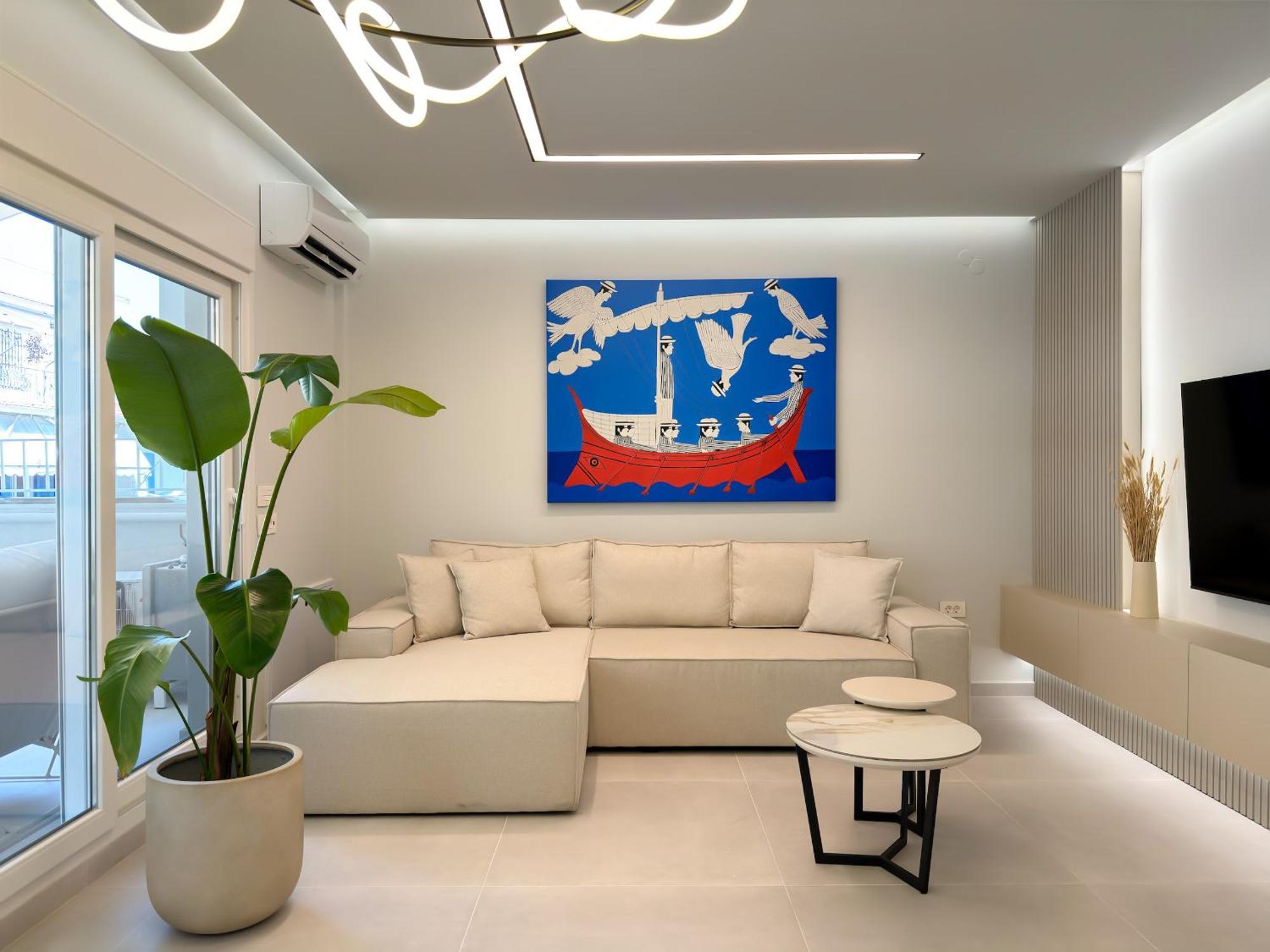 Luxurious Penthouse Centre