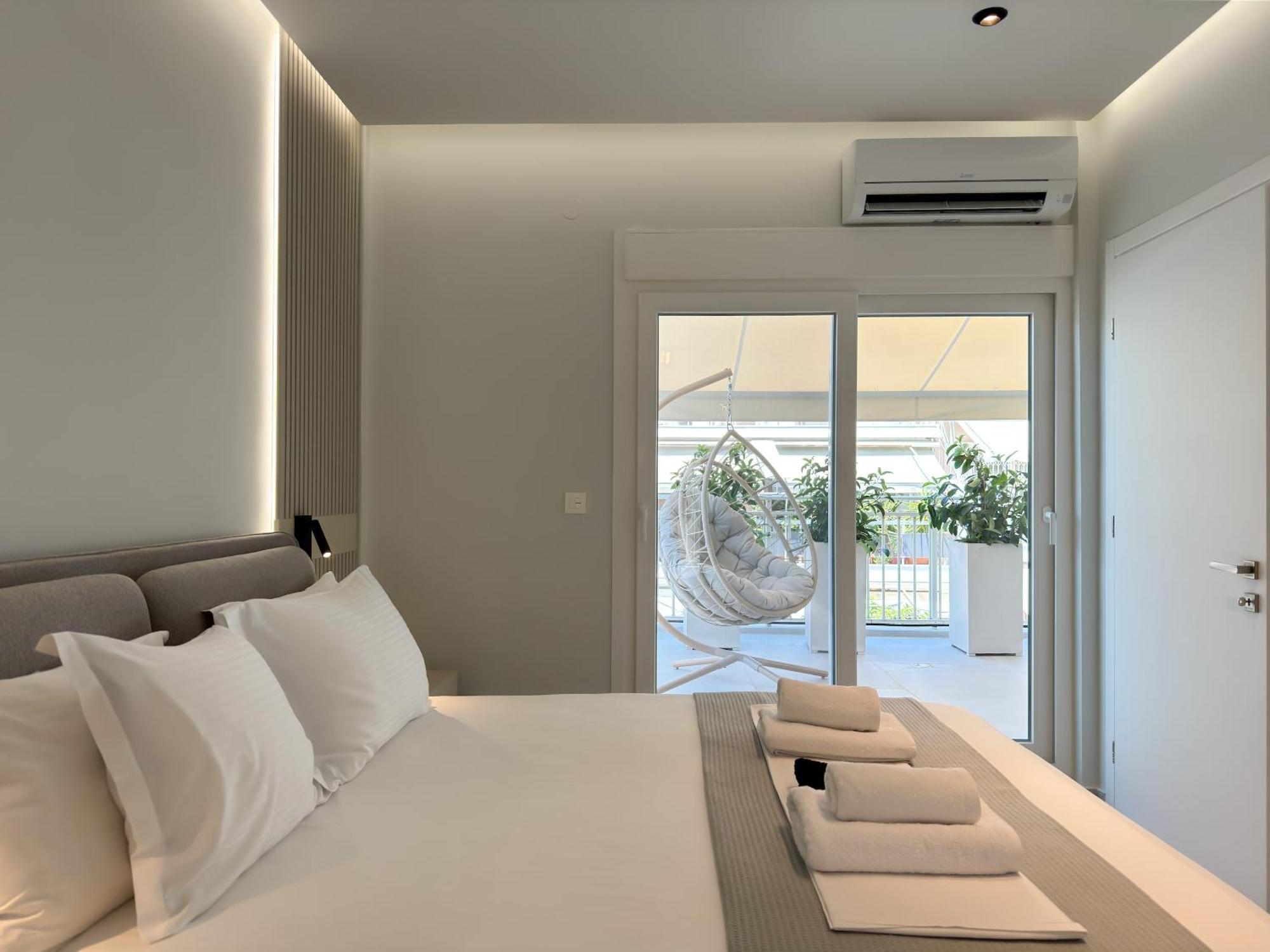 Luxurious Penthouse Centre