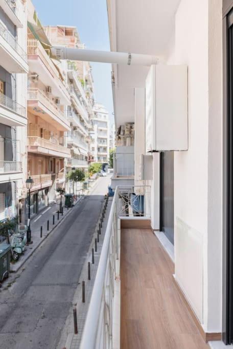 Chic Center Skg Apartment *
