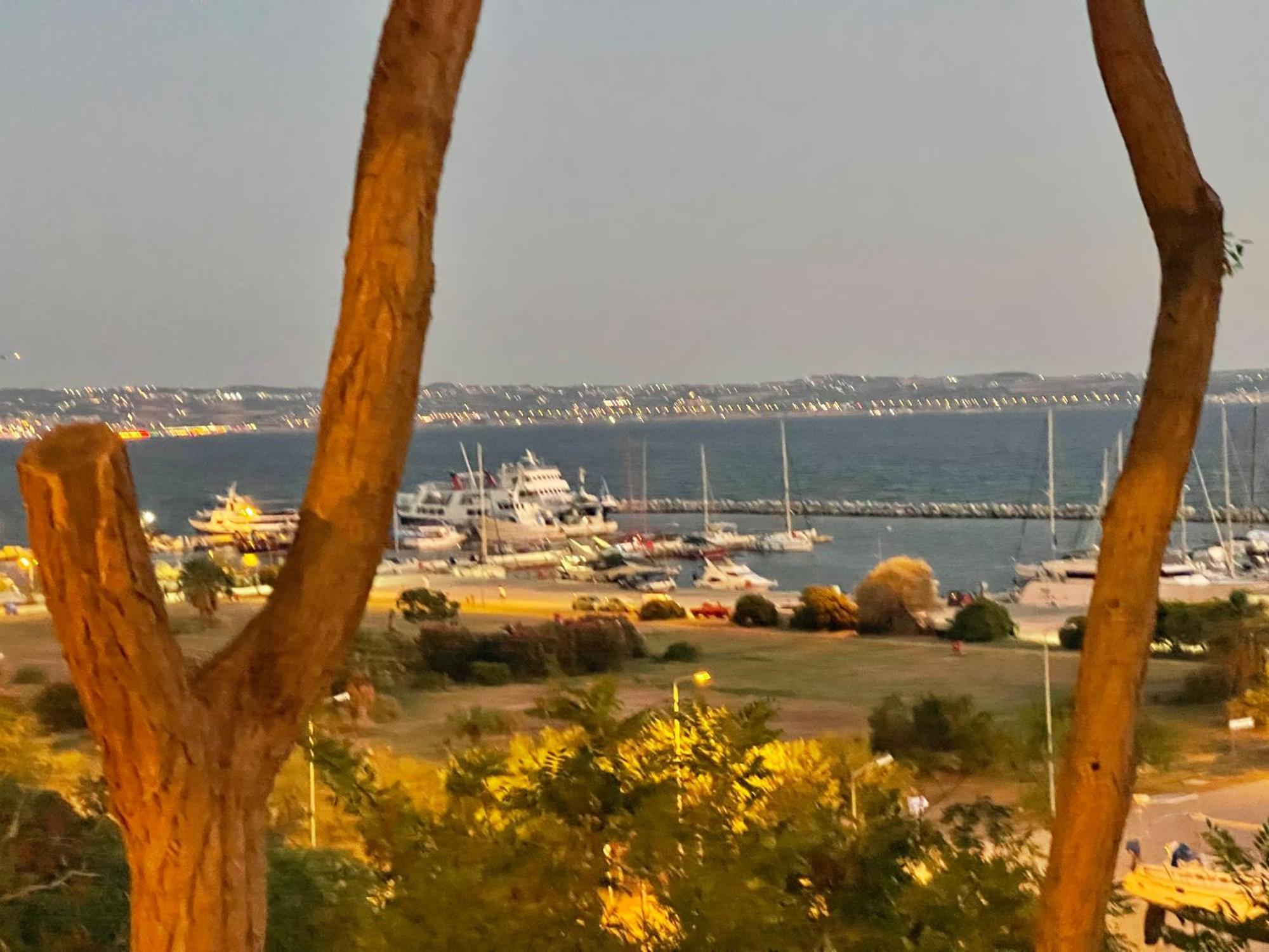 Vip Kalamarias * Thessaloniki