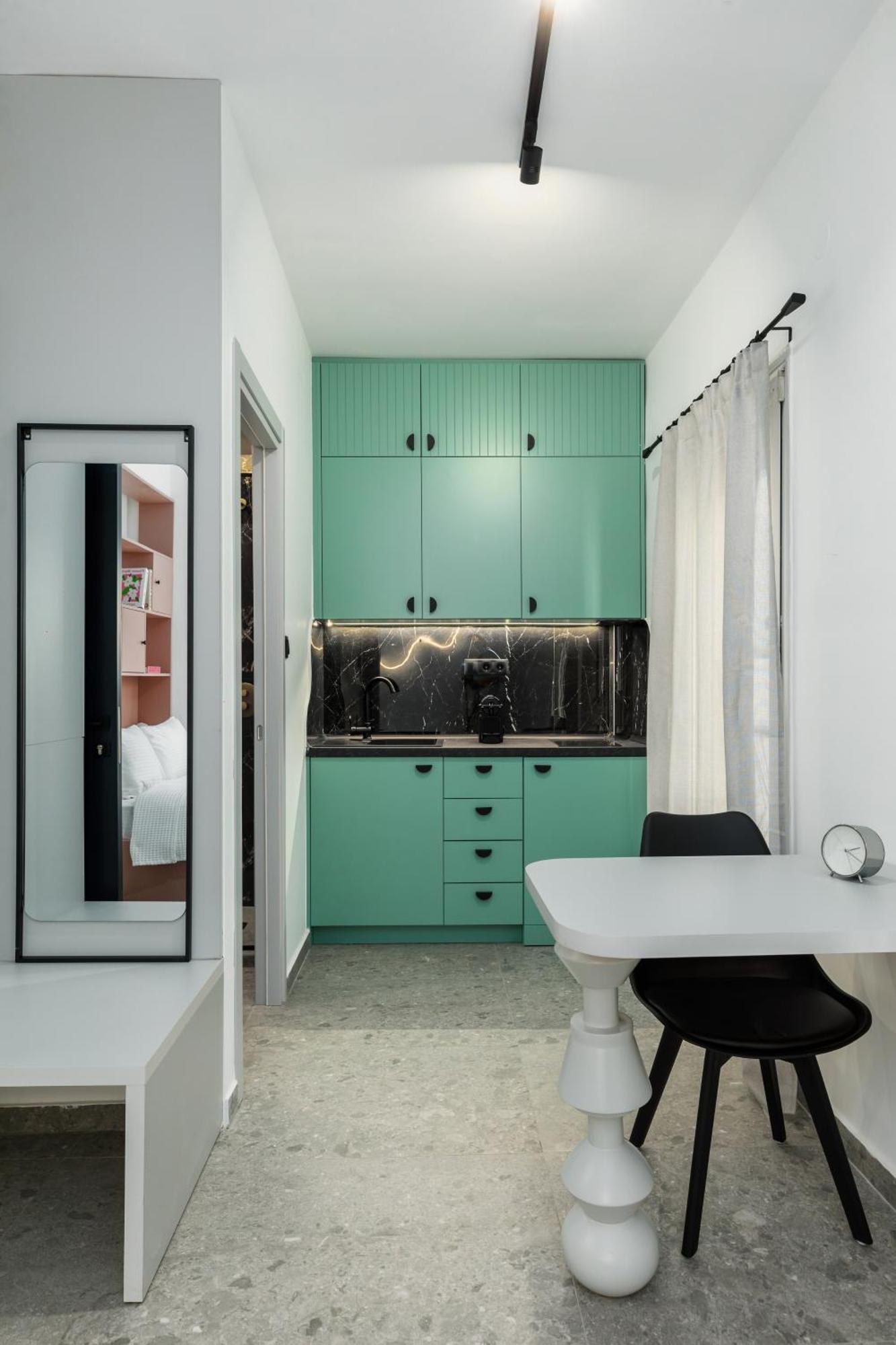 Apartment Lupen By Alchemia Parking Thessaloniki