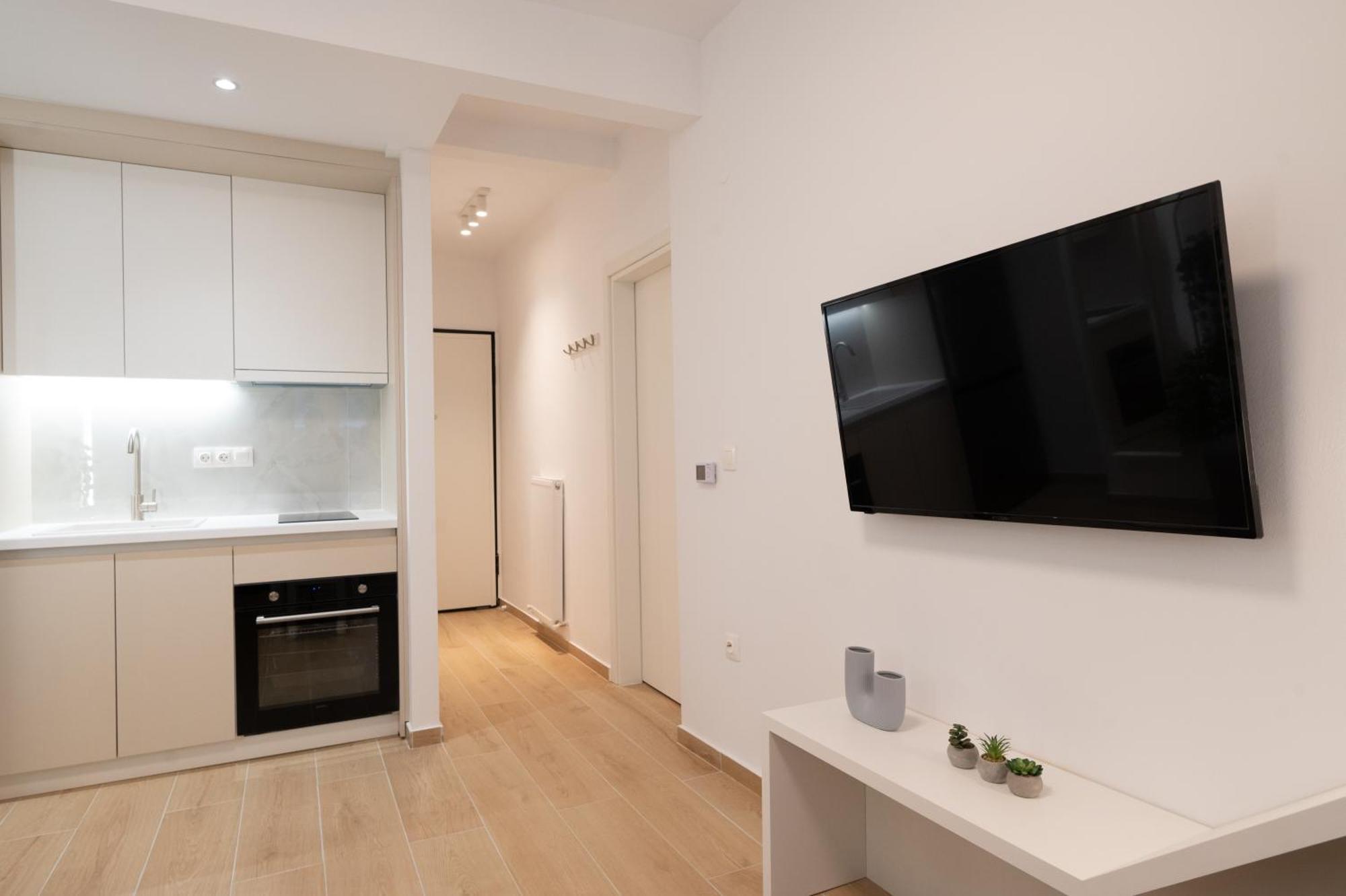 Honey Oak & Cream Patio By Nest Apartamento *