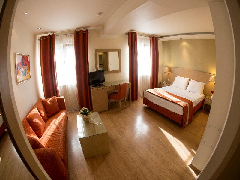 Hotel Davitel - Tobacco
