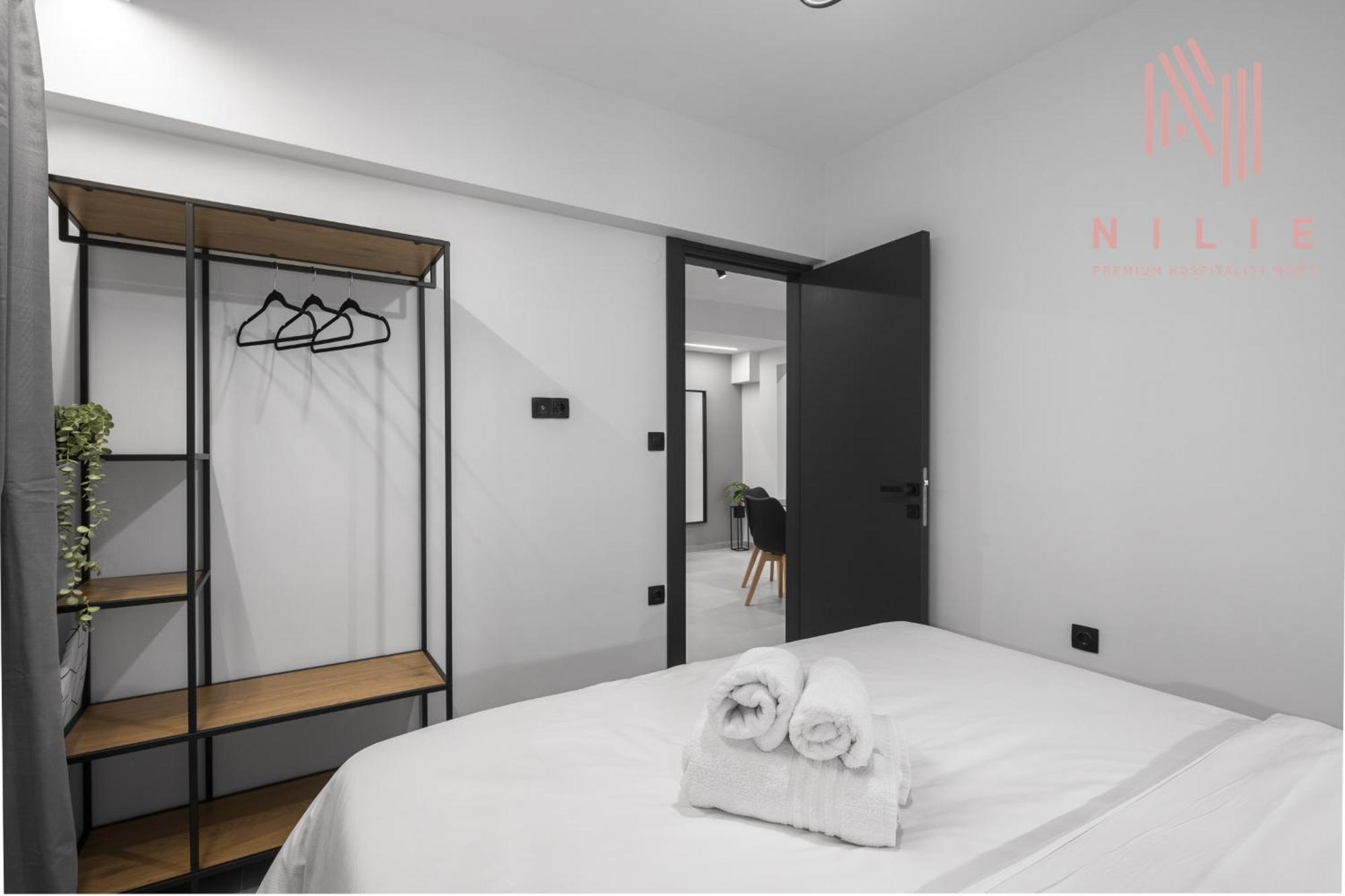 Room8, Nilie Hospitality Mgmt * Thessaloniki
